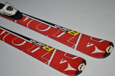 Narty juniorskie Atomic Race 8 130cm (NU5395)