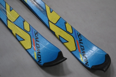 Narty zjazdowe Salomon Powerline 137cm (NU1326)