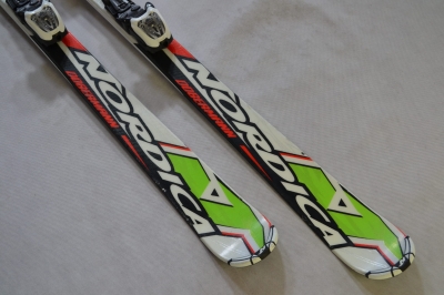 Narty Nordica Dobermann Spitfire J 150cm (NU1484) 