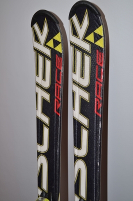 Narty zjazdowe Fischer Race RC4 130cm (NU2789).