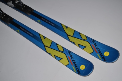 Narty Salomon Powerline v2 158cm (NU3168)